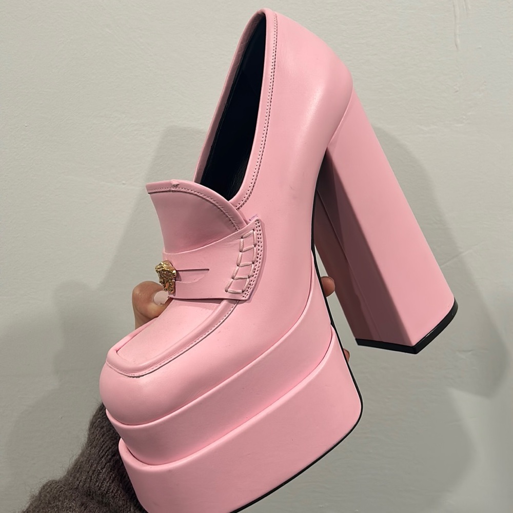 Versace heels size 38
